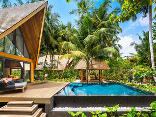 The St. Regis Maldives Vommuli Resort Villa mit Pool Wohnbeispiel