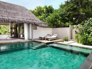 Vakkaru Maldives Insel Bungalows mit Pool