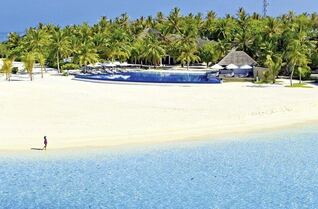 Velassaru Maldives Beach Pool