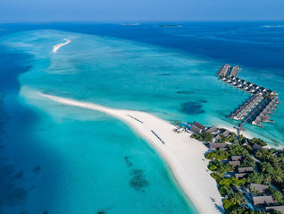 Four Seasons Resort Maldives at Landaa Giraavaru