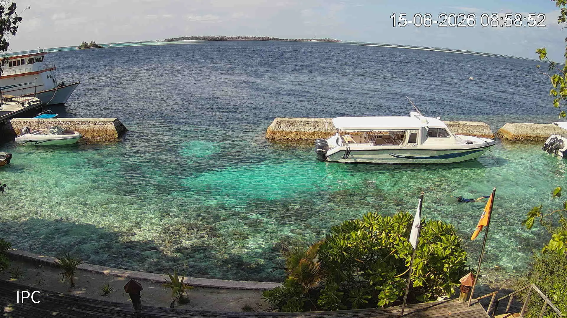 Lily Beach Webcam Maldives